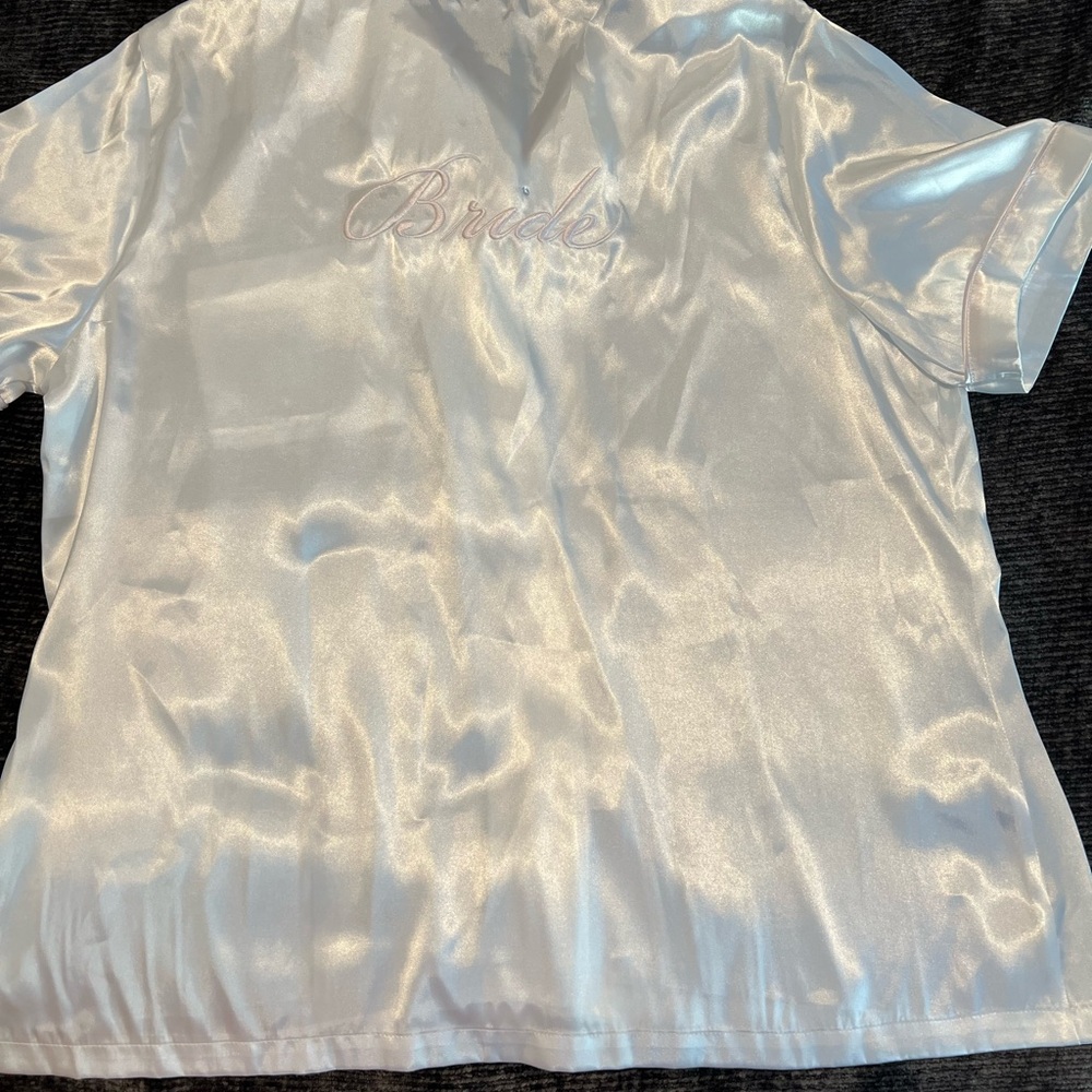 NWT. Satin Short-Sleeve White Bridal Pajama Set.